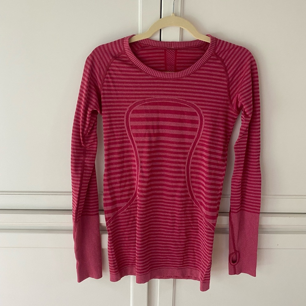Lululemon swiftly tech long sleeve shirt